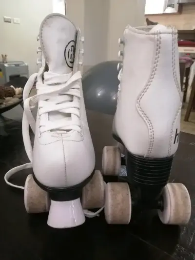 Patines de Cuatro Ruedas Blancos Hook Talla 33 - miniatura 5
