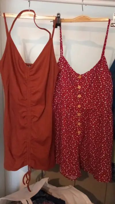 Vestido ajustado y enterito shein - miniatura 1