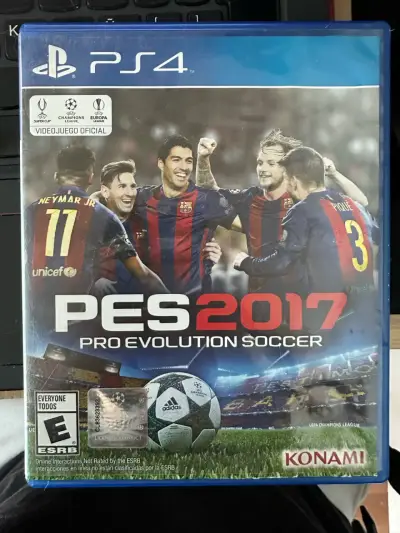 Juego PES 2017 para PS4 en buen estado - miniatura 1