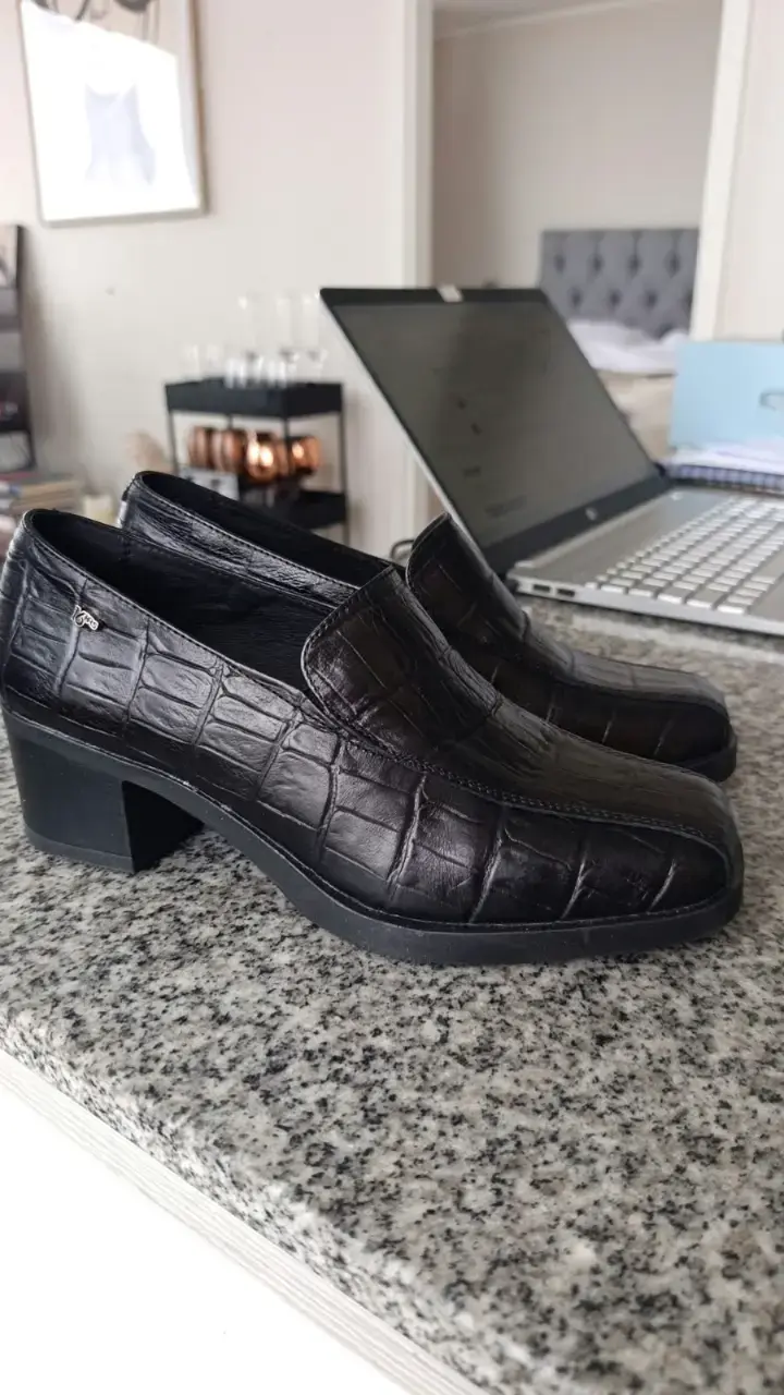 Zapatos de tacón cuero negro 16hr # 38 - 3