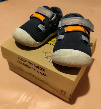 Zapatos Bubblegummers para niños talla 20 - miniatura 2