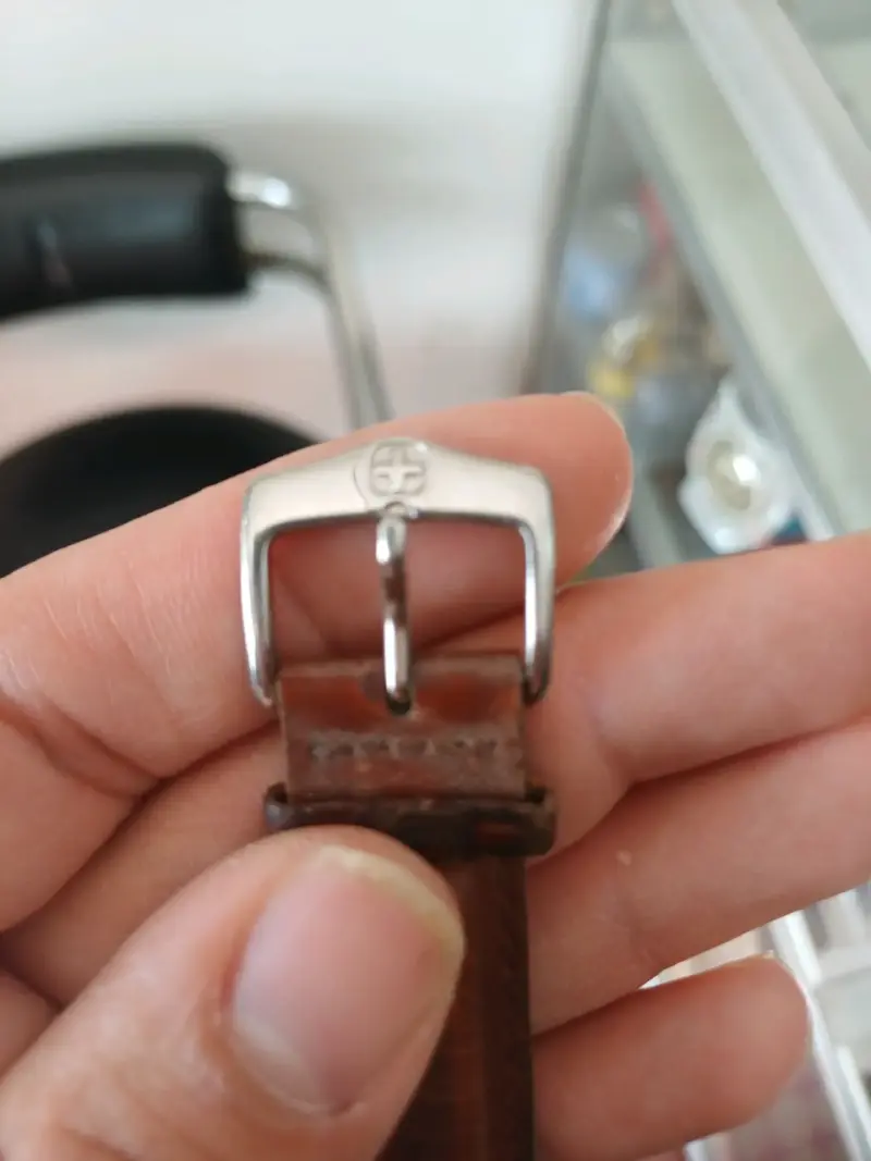 Reloj Wenger Swiss Military con Correa de Cuero - 3