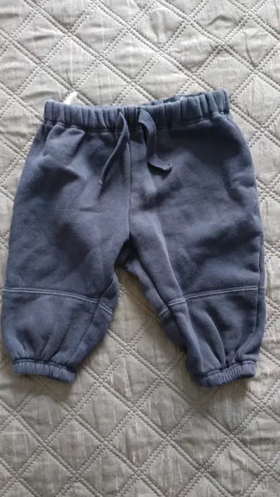 Conjunto de bebé azul marino H&M - miniatura 2