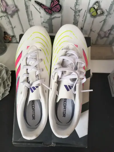 Zapatillas de fútbol Adidas Predator blancas - miniatura 1