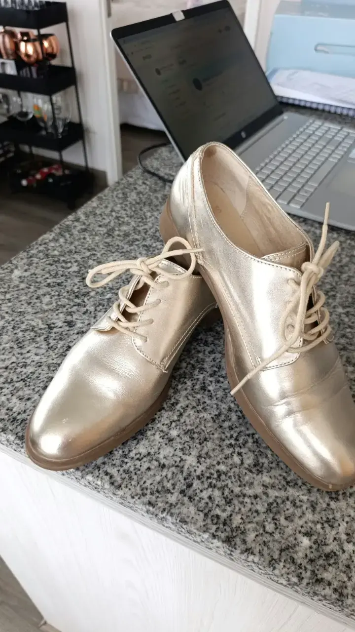 Zapato Cuero Mujer Oxford Dorado 16hrs #39 - 2