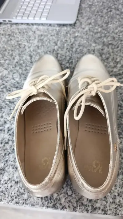 Zapato Cuero Mujer  Oxford Dorado 16hrs #39 - miniatura 3
