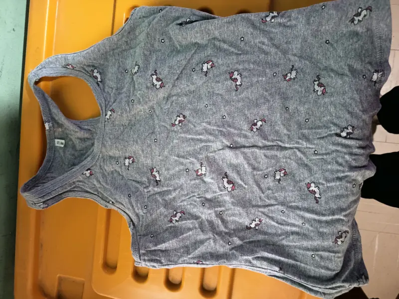 Polera sin mangas para niña con diseño veraniego - 3