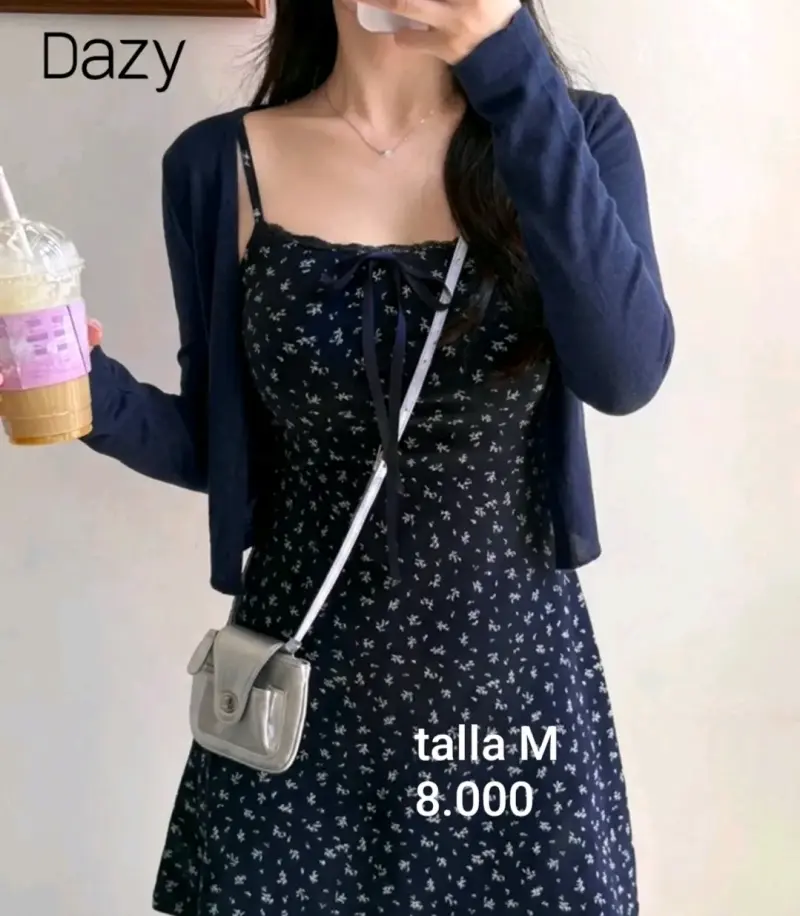 Vestido floral azul con cardigan talla M