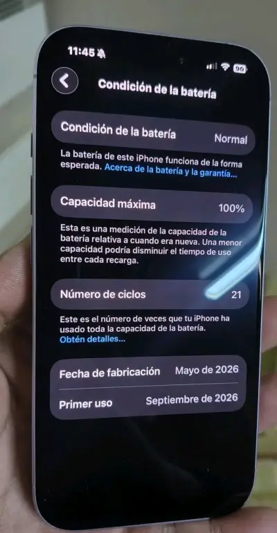 iPhone en excelente estado color lila - miniatura 3