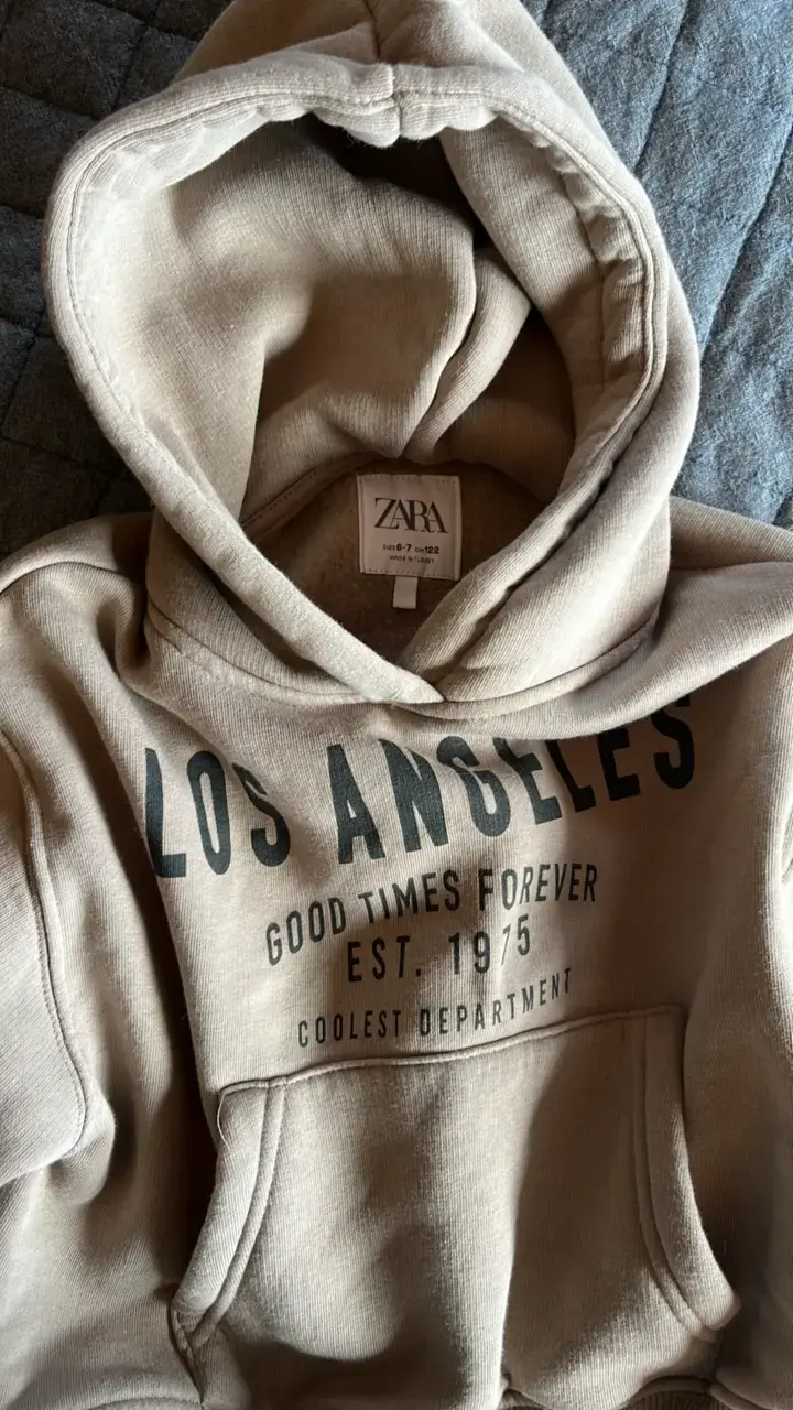 Polerón con capucha beige Los Angeles para niños Zara - 2