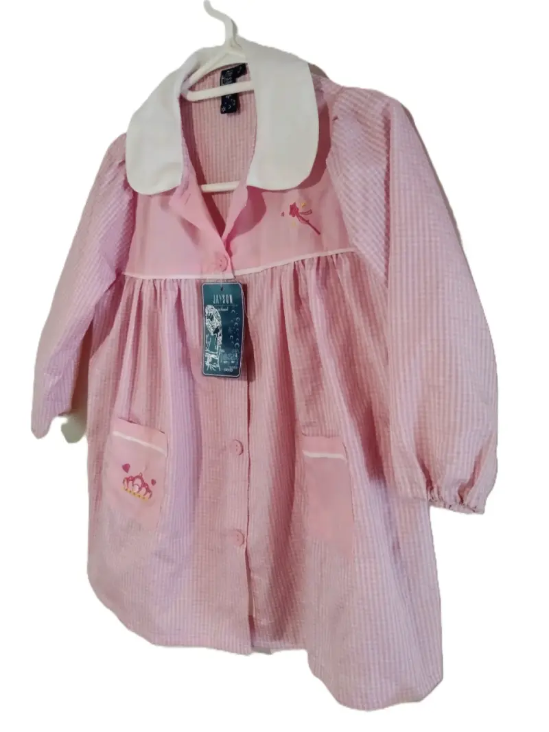 Pack delantal y poleron talla 2 - 4