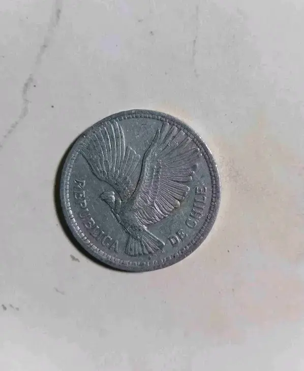 Moneda chilena de 10 pesos de 1957 - 2