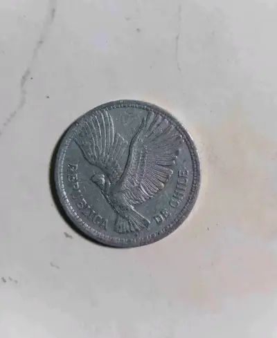 Moneda chilena de 10 pesos de 1957 - miniatura 2