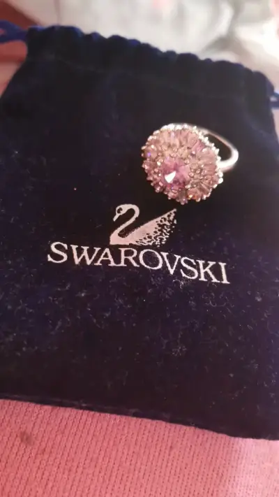 Anillo Swarovski con cristal rosa brillante - miniatura 1