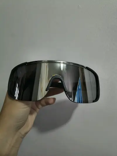 4 Gafas de Sol Deportivas Unisex - miniatura 4
