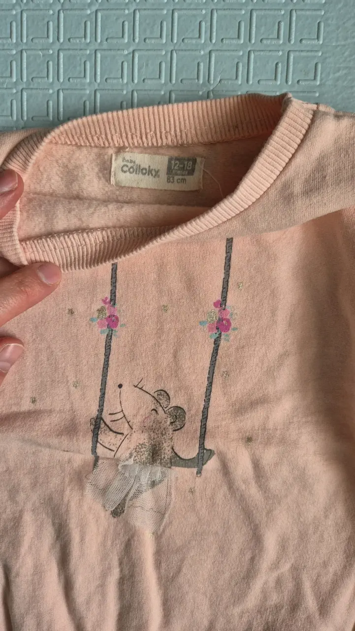 Poleron de niña rosa con diseño de ratón - 2
