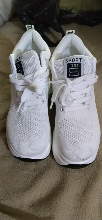 Zapatillas deportivas blancas con plataforma - miniatura 3