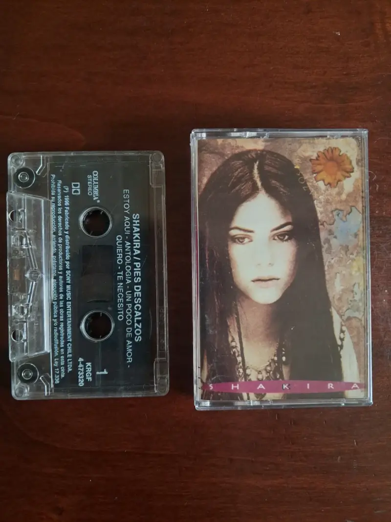 Cassette de música Shakira Pies Descalzos - 1