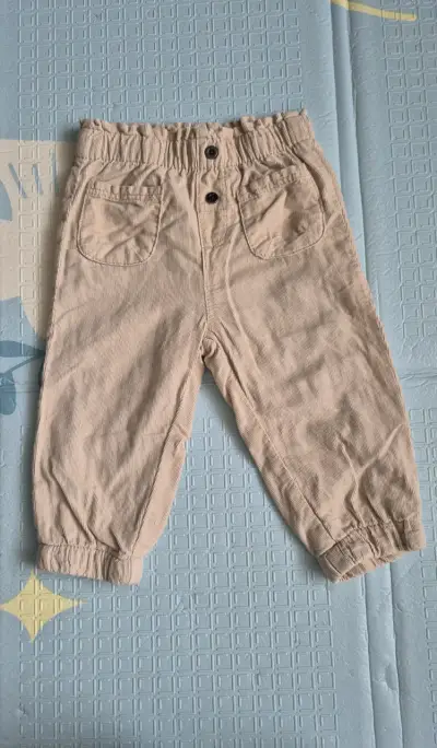 Pantalones de bebé beige talla 12 meses - miniatura 1