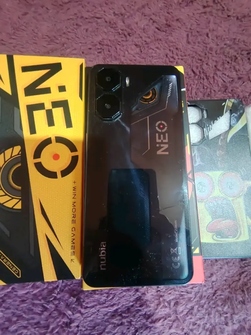 Xiaomi Nubia neo 3 más 2 carcasas - 2