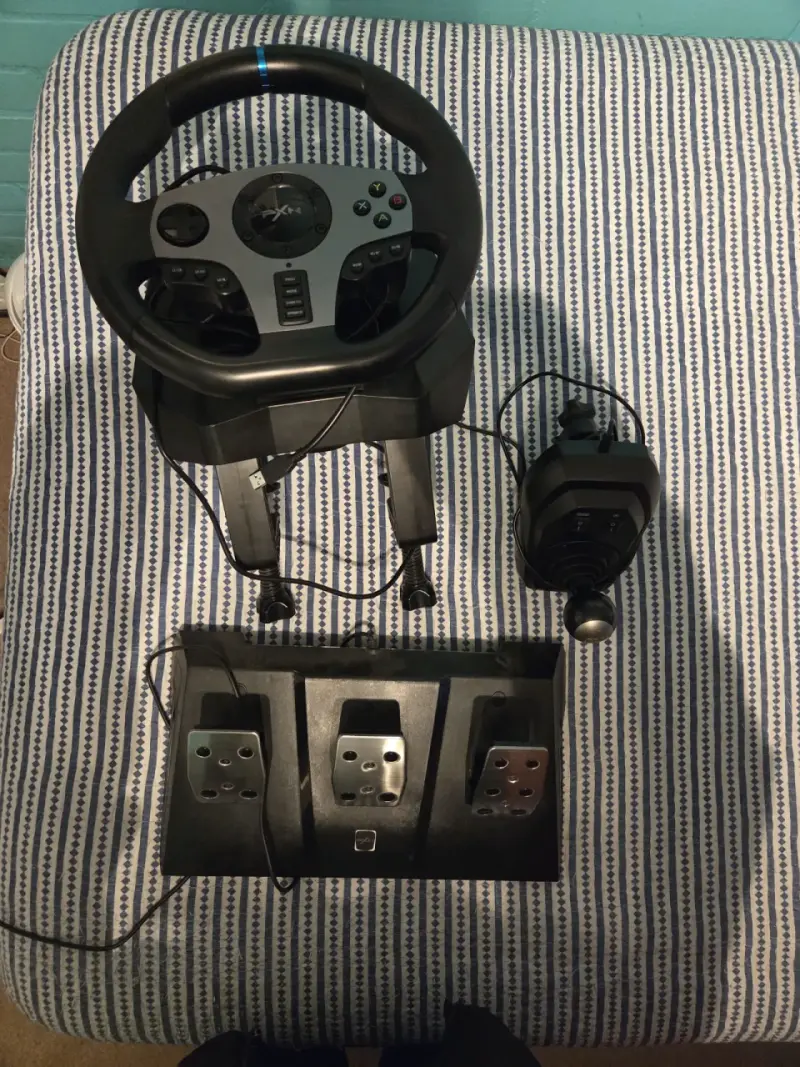 Volante PXN V9 - 1
