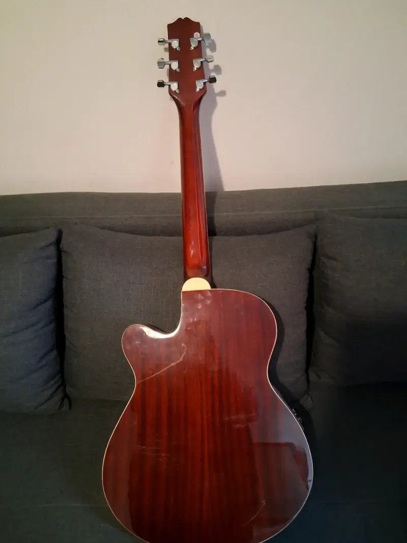 Guitarra acústica Freeman de madera natural - 4