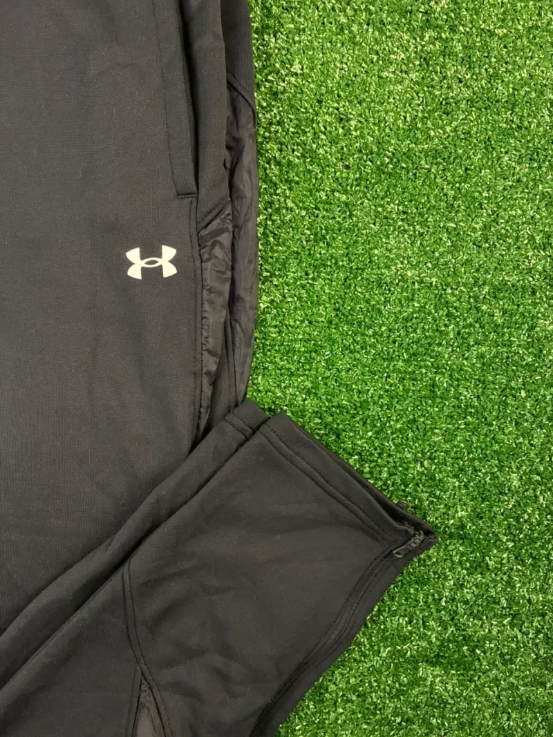 Pantalones deportivos negros Under Armour - 2