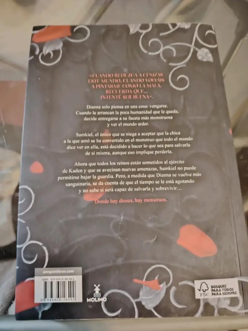 Libro Trono de Monstruos Dioses y Monstruos II Parte 1 - 2