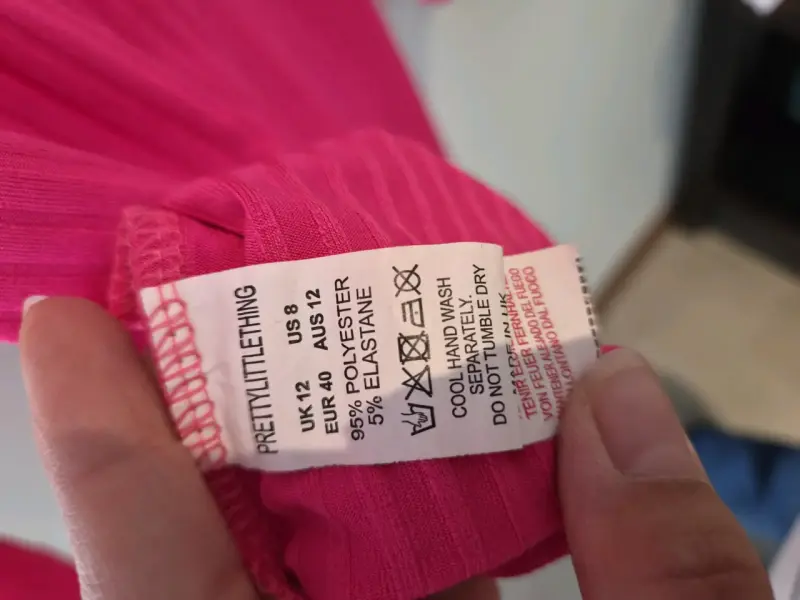 Vestido ajustado fucsia PrettyLittleThing - 3