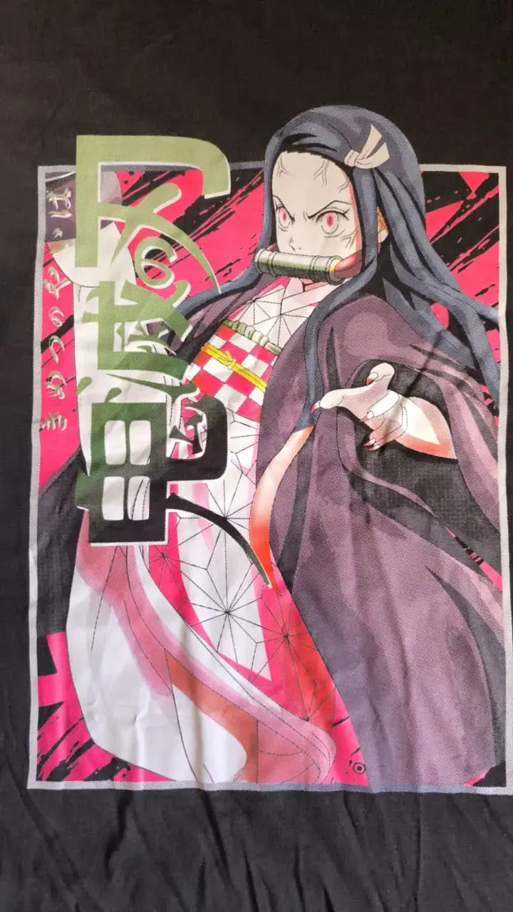 Polera Kimetsu no Yaiba Nezuko Kamado Talla XL