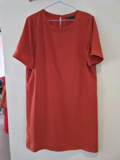 Vestido rojo M&S Collection talla 14 - miniatura 1