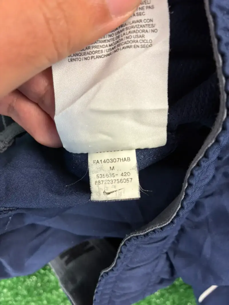 Pantalones deportivos Nike negros para hombre - 2