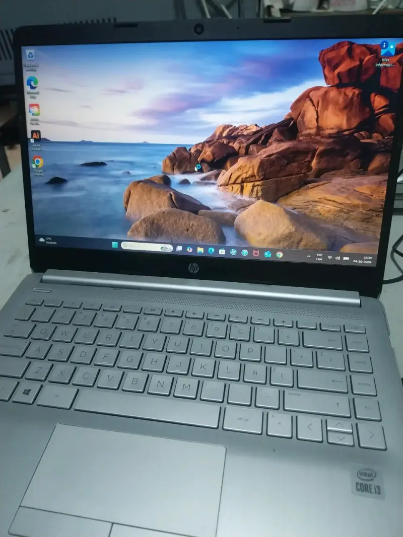 Laptop HP con Intel Core i3 en buen estado