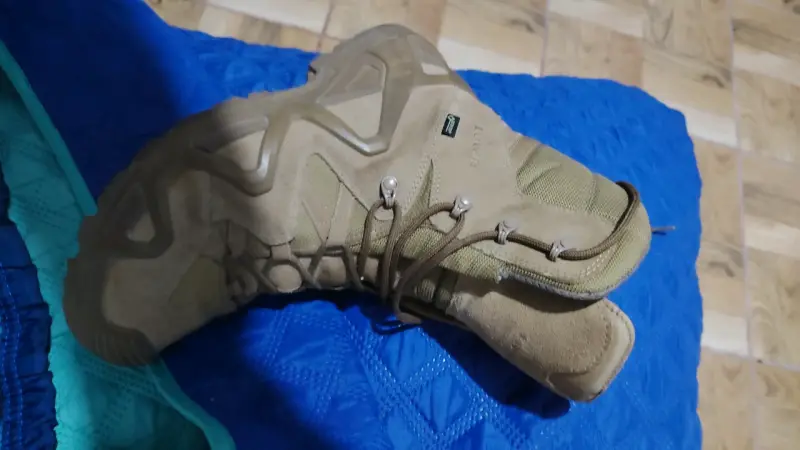 Botas Tácticas LOWA Zephyr GTX HI TF Coyote - 42.5 - 4