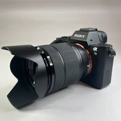 Sony Alpha A7ii + Lente 28-70mm 16mil disparos - miniatura 1