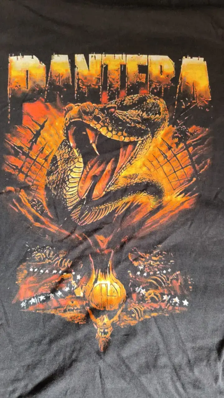 Polera Banda Pantera Talla L
