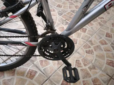 Bicicleta Bianchi de montaña con suspensión - miniatura 6