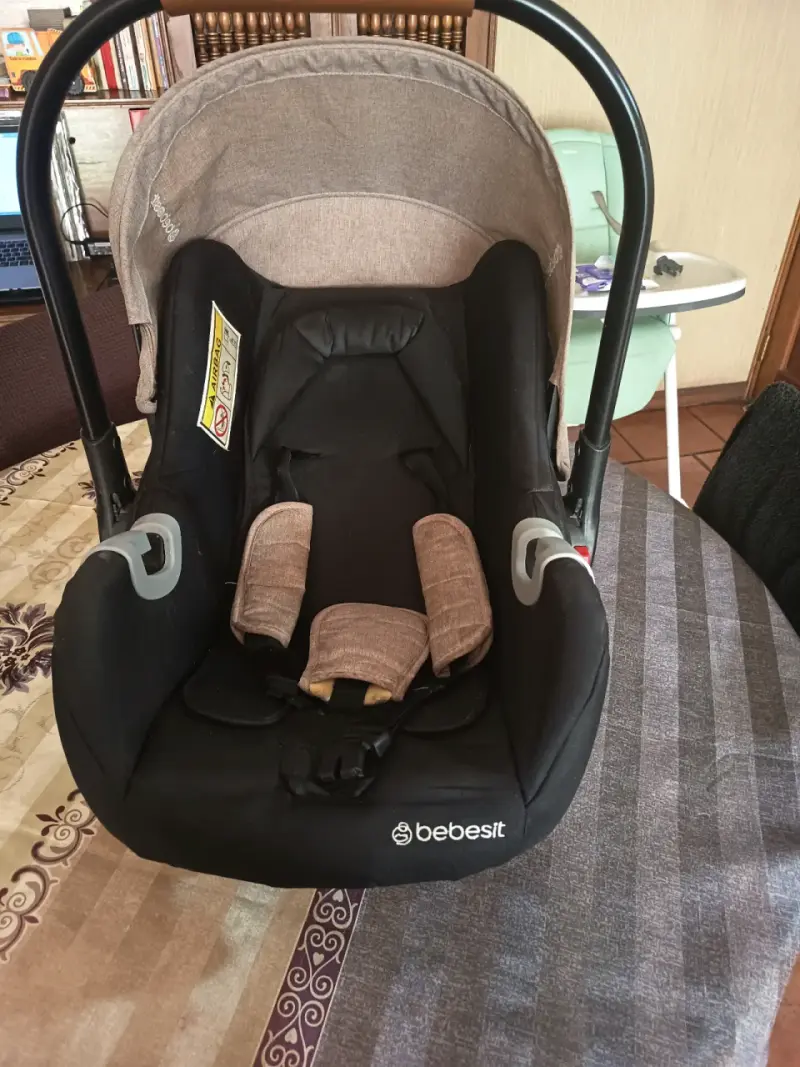 Coche de bebé con silla Bebesit - 2