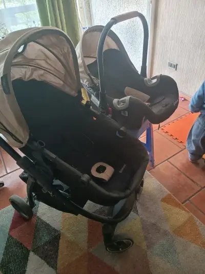 Coche de bebé con silla Bebesit - miniatura 3