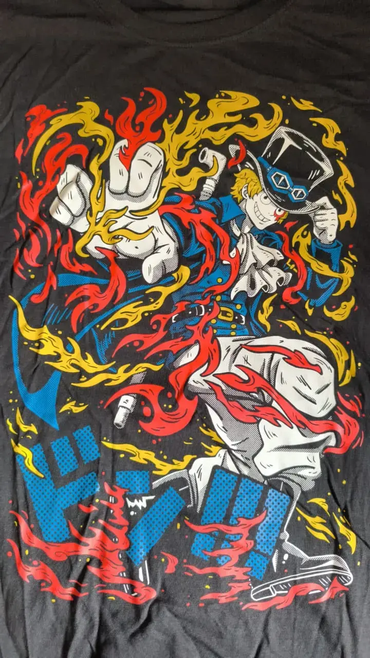 Polera One Piece Sabo Talla L