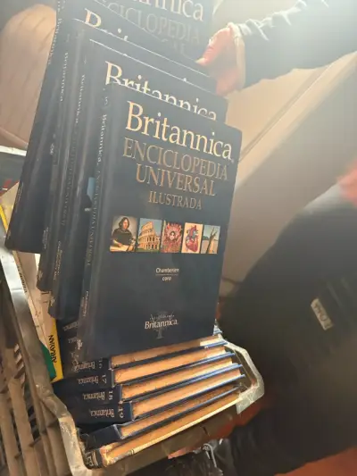 Colección de Enciclopedias Britannica - miniatura 1