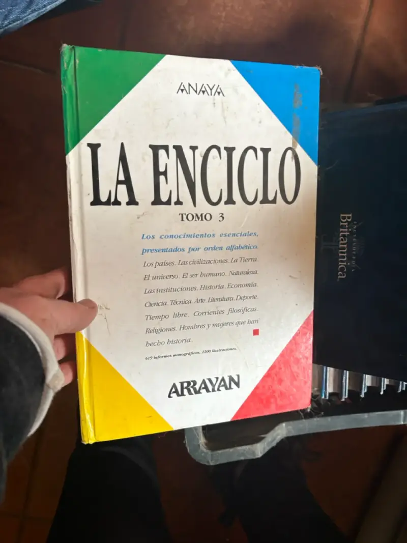 Colección de Enciclopedias Britannica - 3
