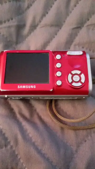 Cámara digital Samsung Digimax A503 roja - miniatura 2