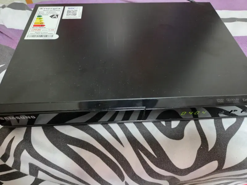 Reproductor de DVD Samsung con Dolby Digital - 2