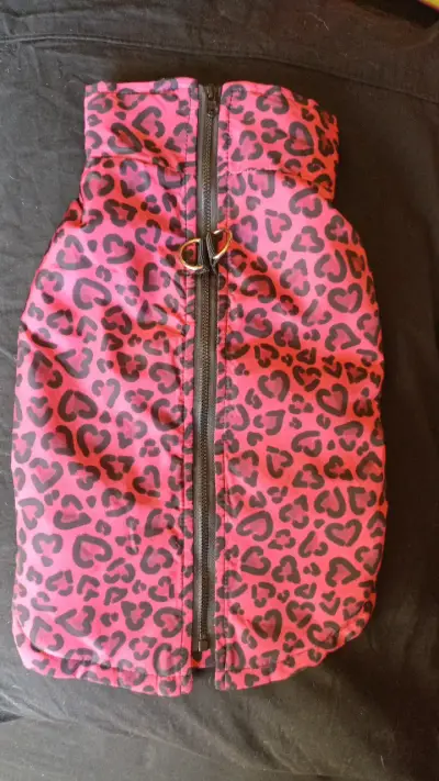 Chaleco para perro con estampado de leopardo rosa - miniatura 2