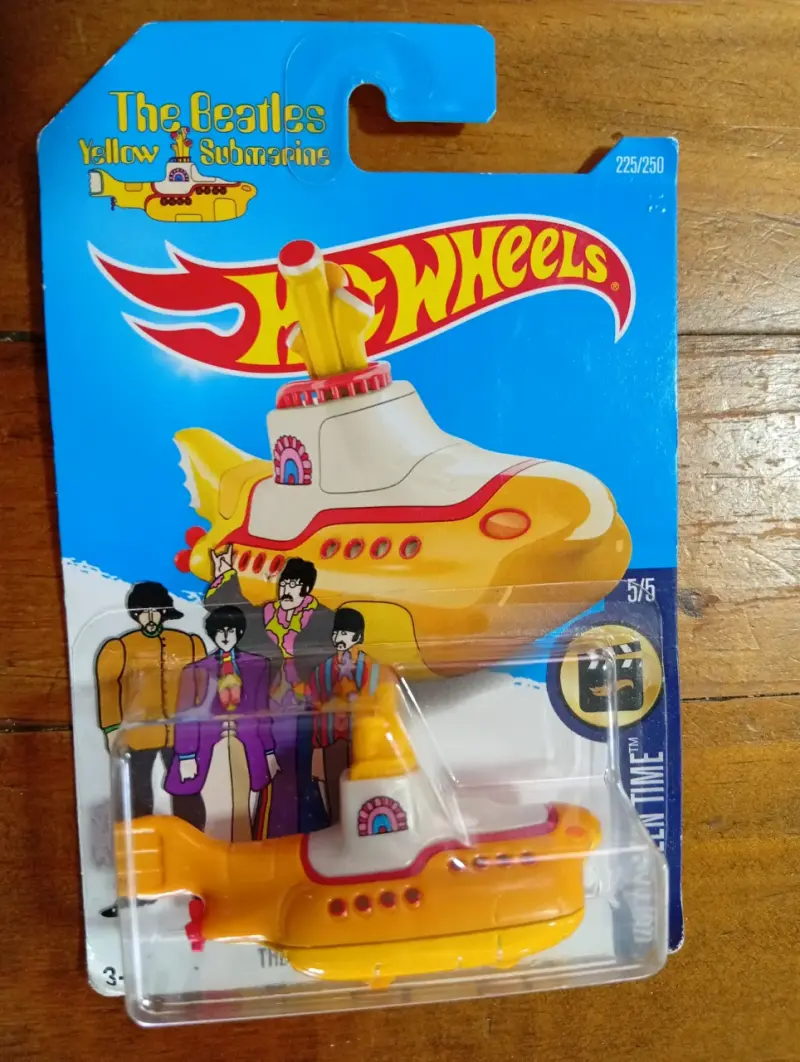 Hot Wheels The Beatles Yellow Submarine