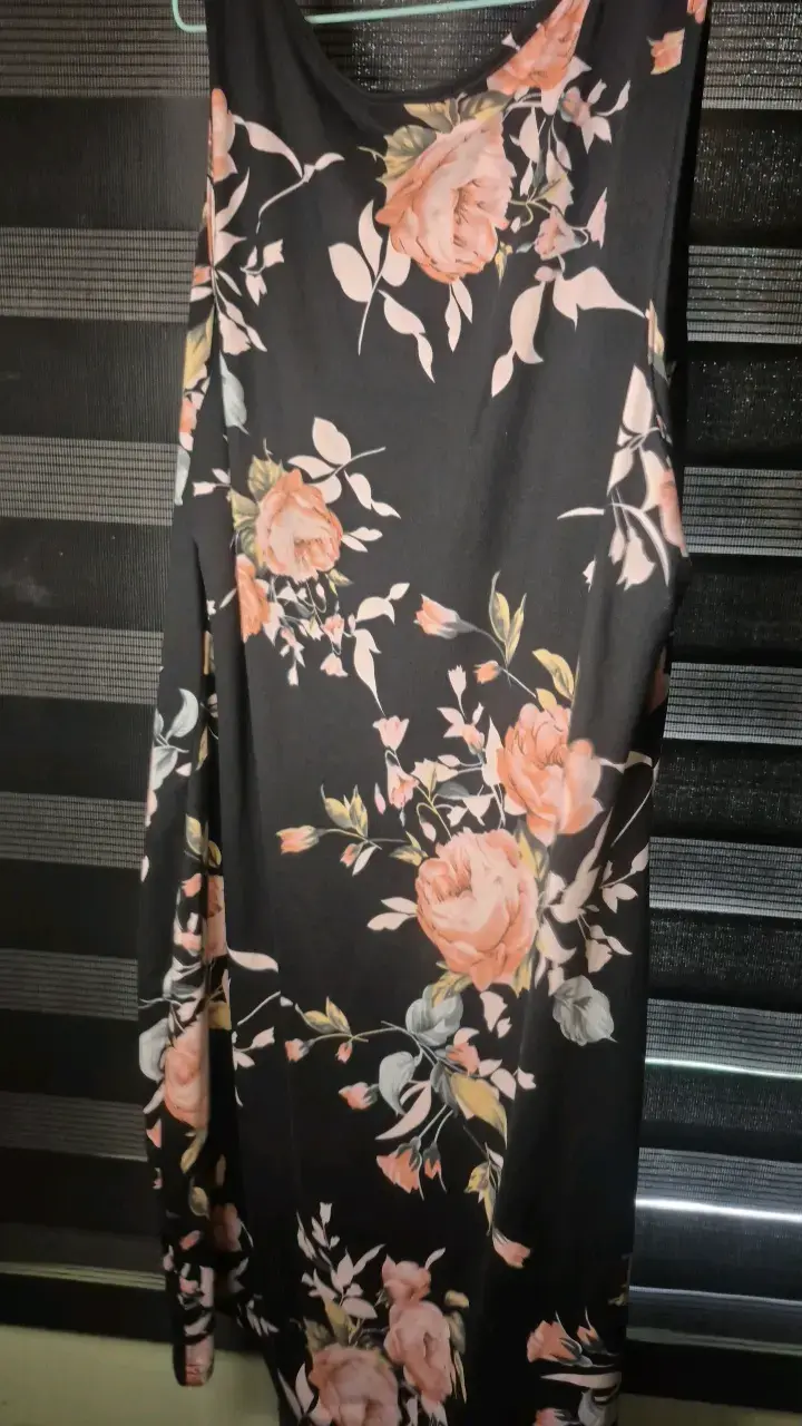 Vestido floral sin mangas Shein talla XXL - 3