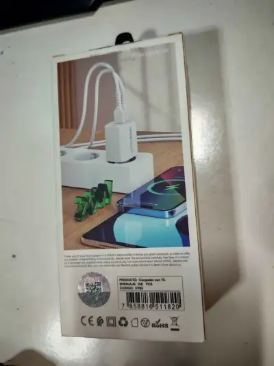 Cargador Rápido USB y Tipo-C Vidvie 20W - miniatura 1