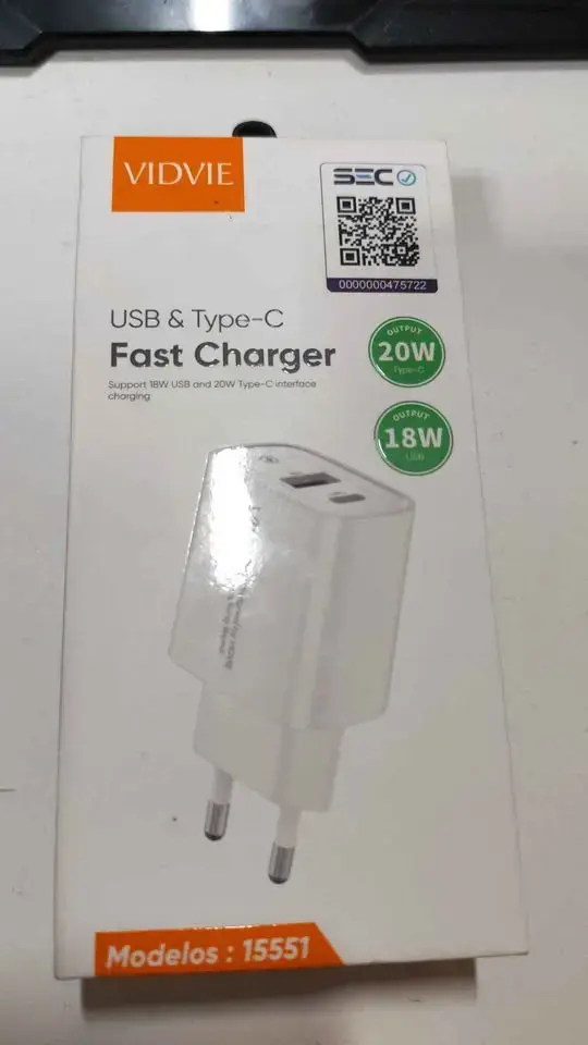 Cargador Rápido USB y Tipo-C Vidvie 20W - 2
