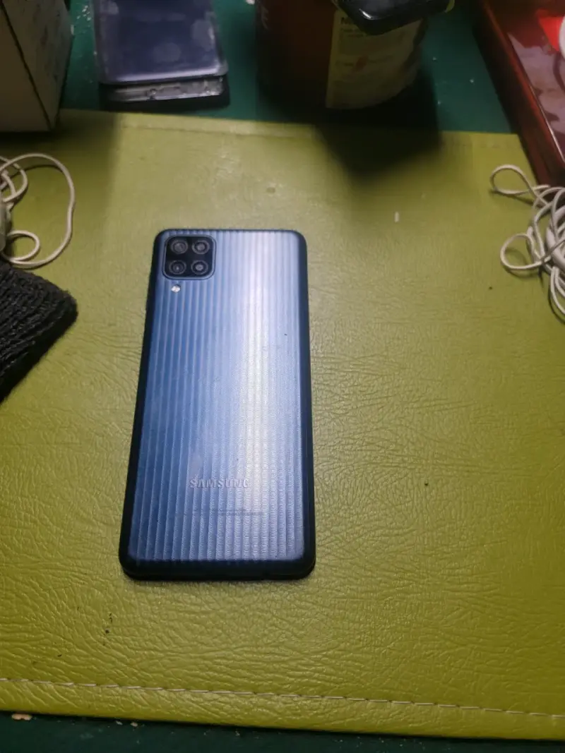 Samsung Galaxy M12 en buen estado - 4